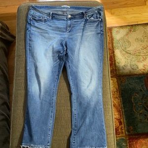 BKE universal fit mid-rise tailored bootcut jean